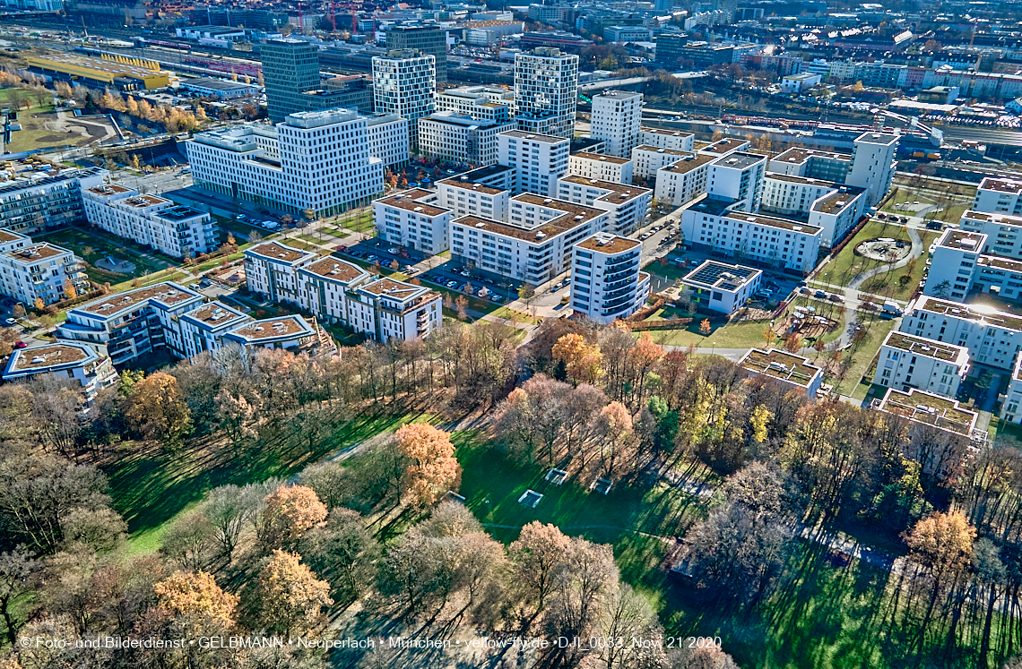 21.11.2020 - Hirschgarten mit Paketposthalle in München